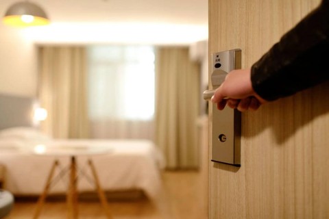 Kamar Tidur Ala Hotel Mewah? GAMPANG!! Yuk Simak Tips Mudahnya!!